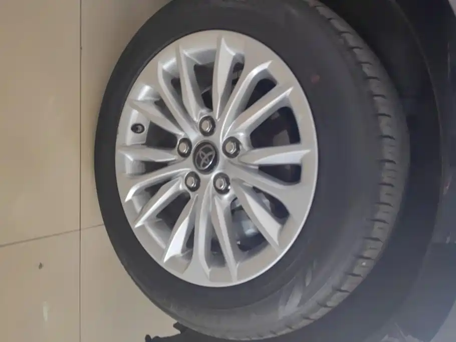 Toyota Allion — миниатюра 6