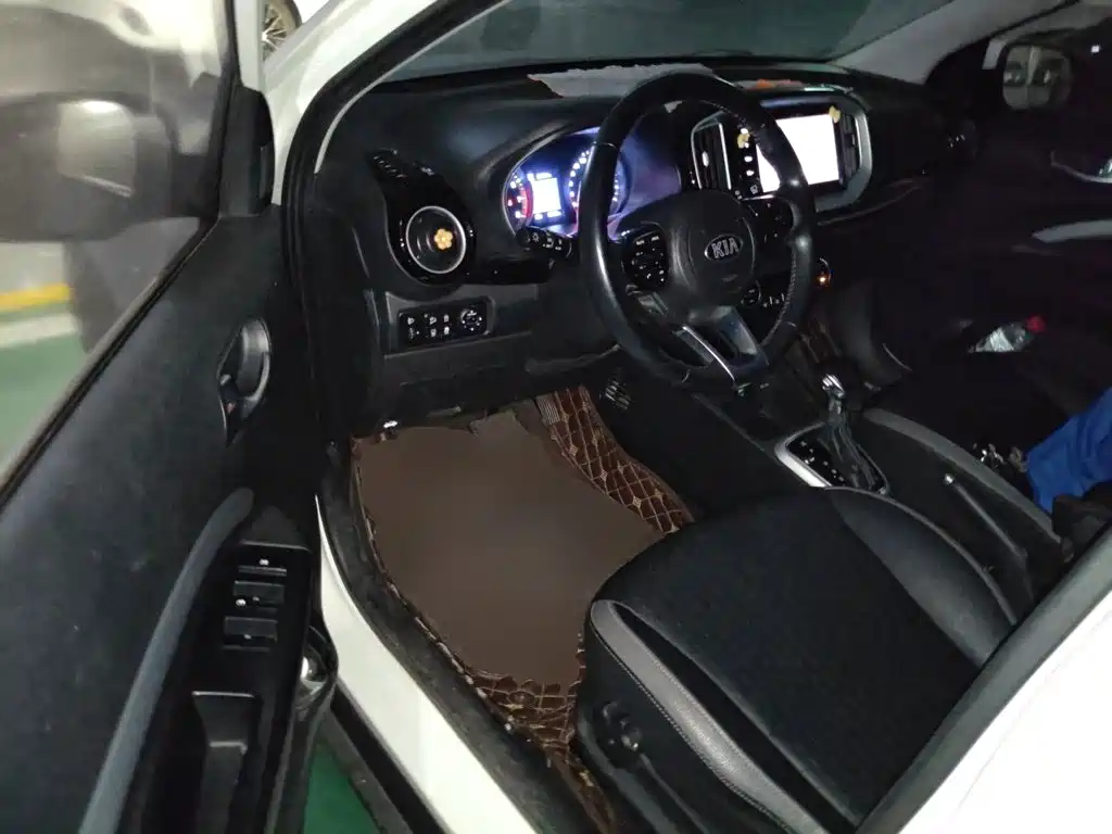 Kia KX1 — миниатюра 12