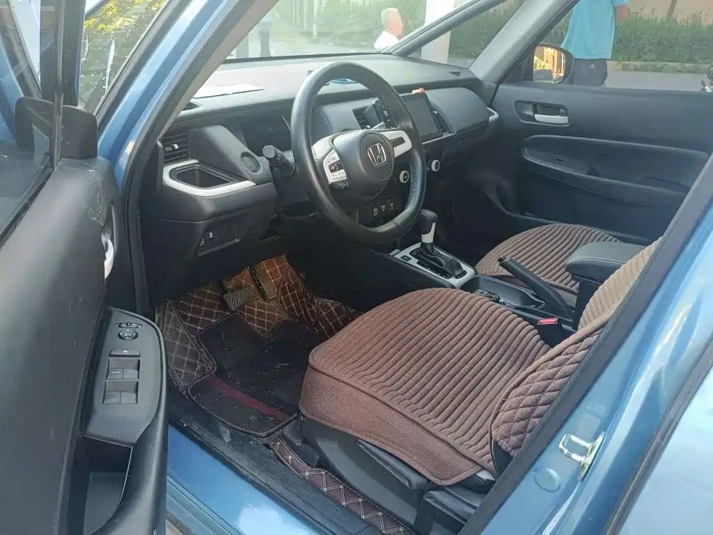 Honda Fit — миниатюра 10