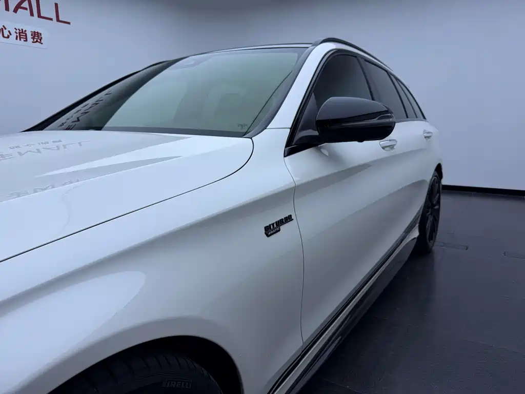 Mercedes-Benz C-Class AMG — миниатюра 5