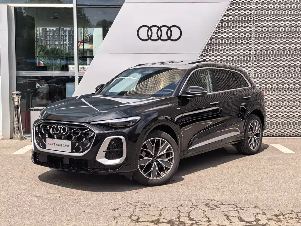 Audi Q5L 2025