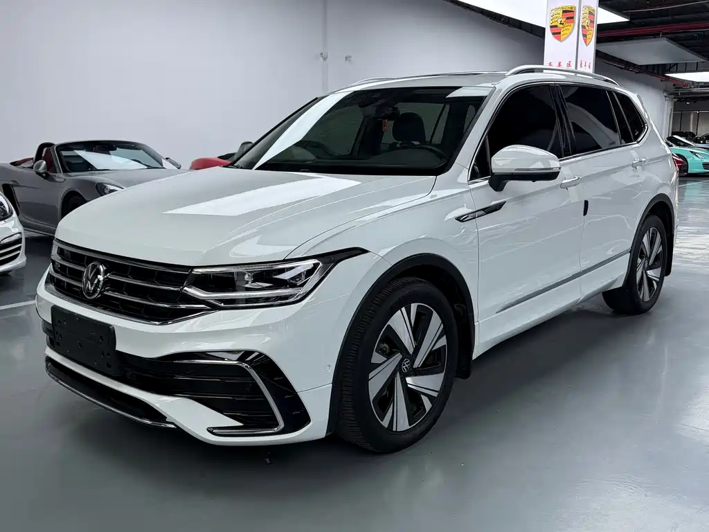 Volkswagen Tiguan L 2023