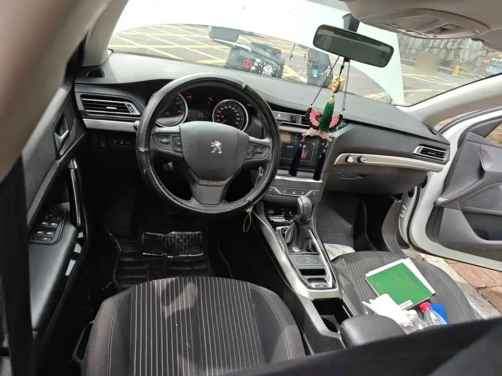 Peugeot 408 — миниатюра 10