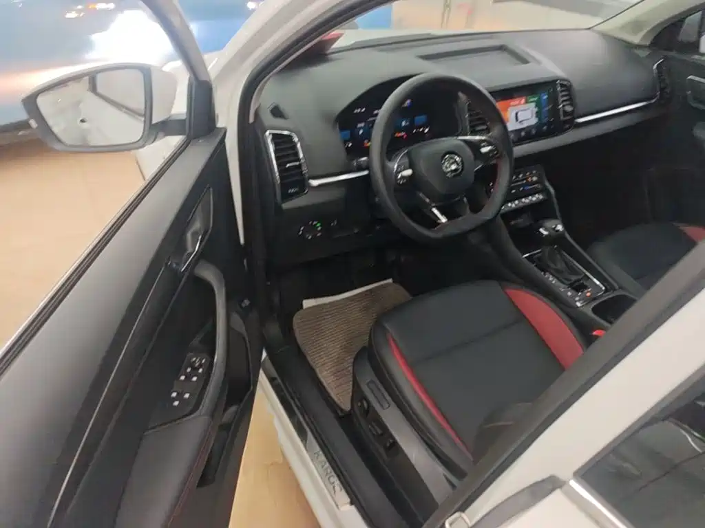 Skoda Karoq — миниатюра 16