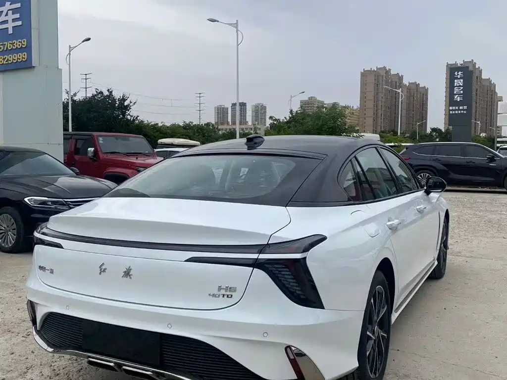 Hongqi H6 2025 2.0T