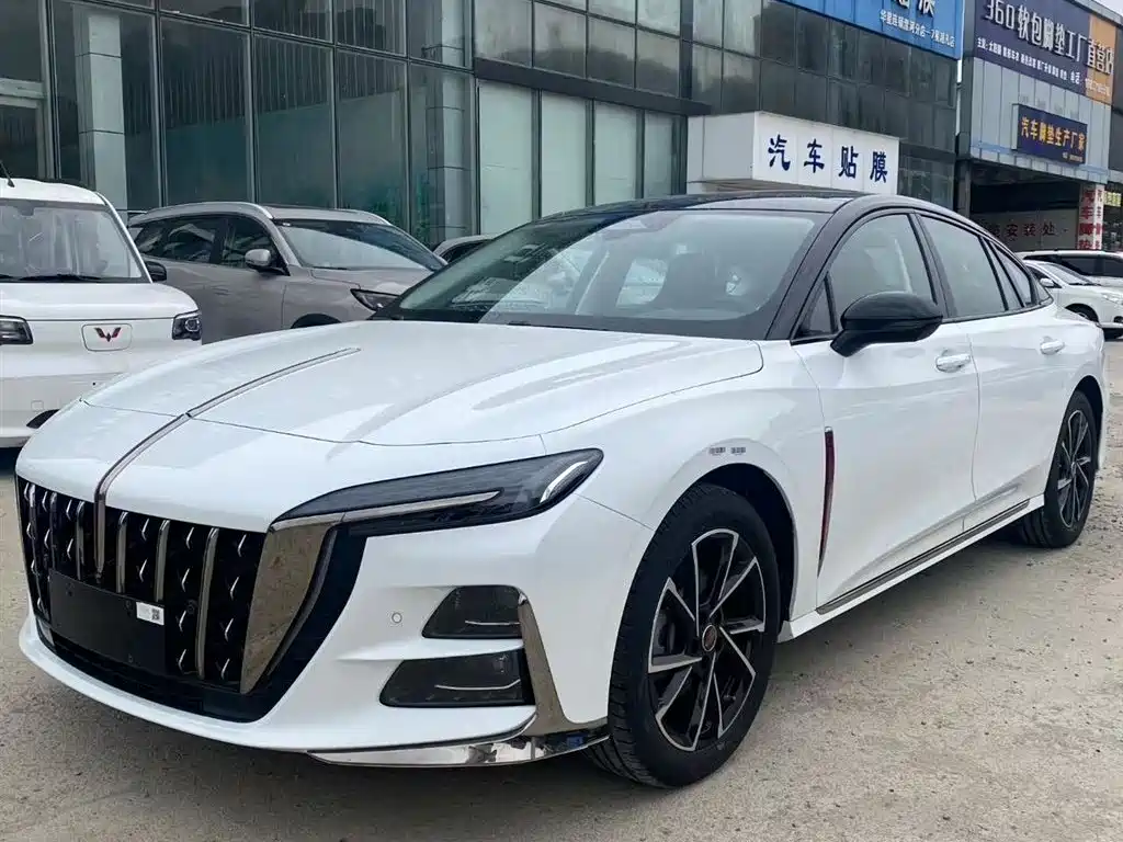 Hongqi H6 2025 2.0T