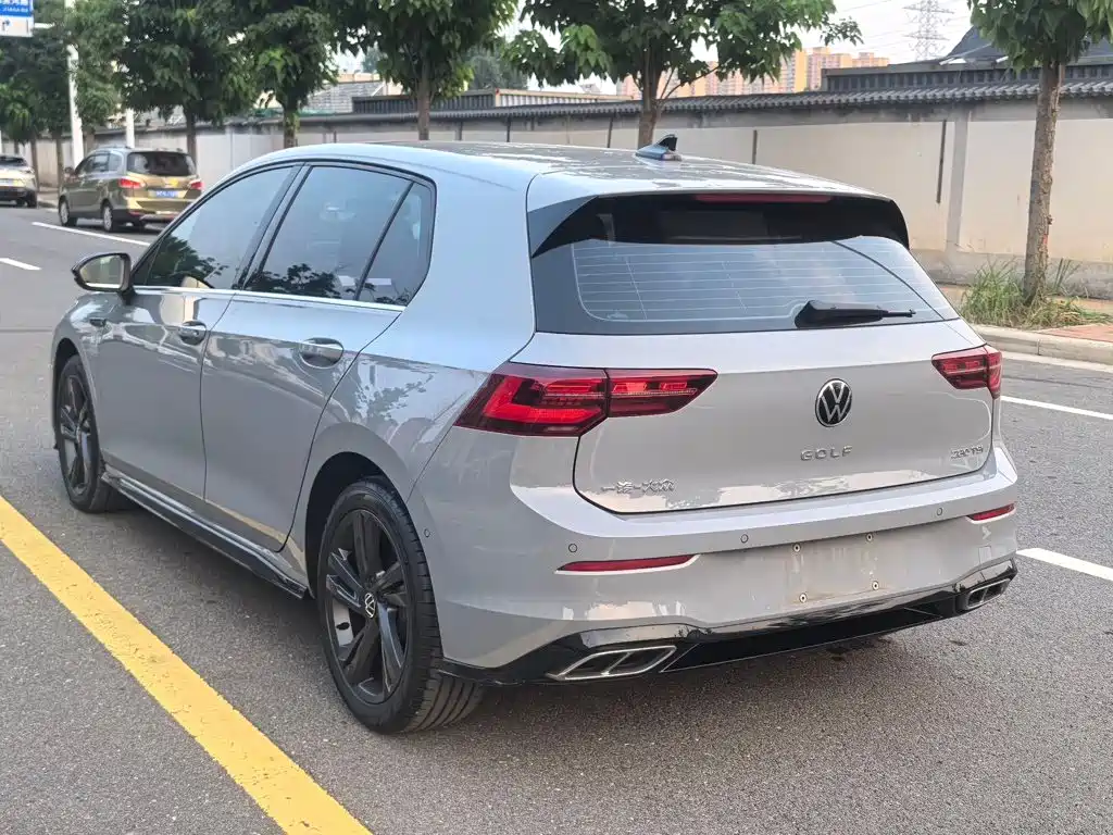 Volkswagen Golf — миниатюра 11