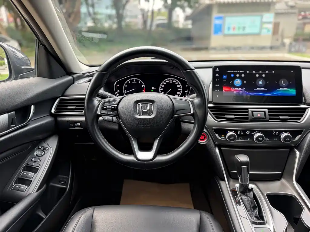 Honda Accord — миниатюра 14