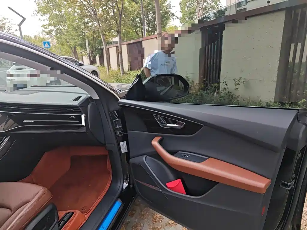 Audi Q8 — миниатюра 19