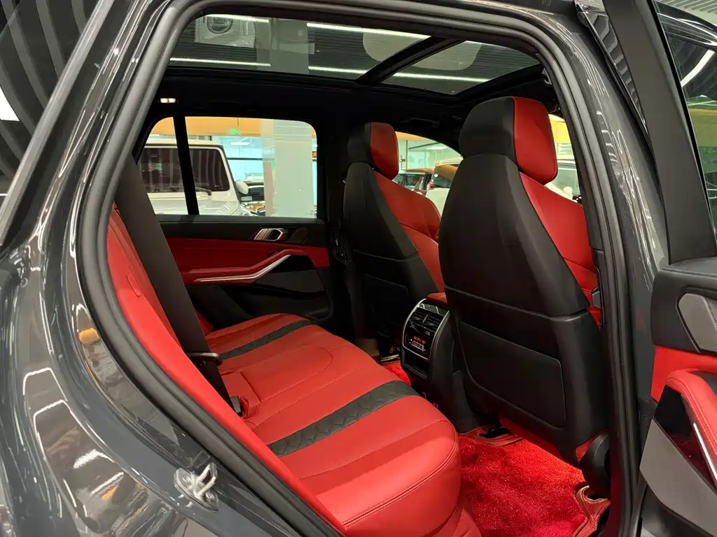 BMW X5 M — миниатюра 9