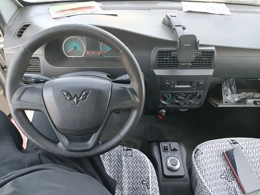 Wuling Wuling EV50 — миниатюра 10