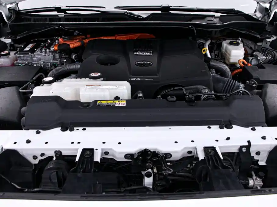 Toyota Sequoia — миниатюра 20