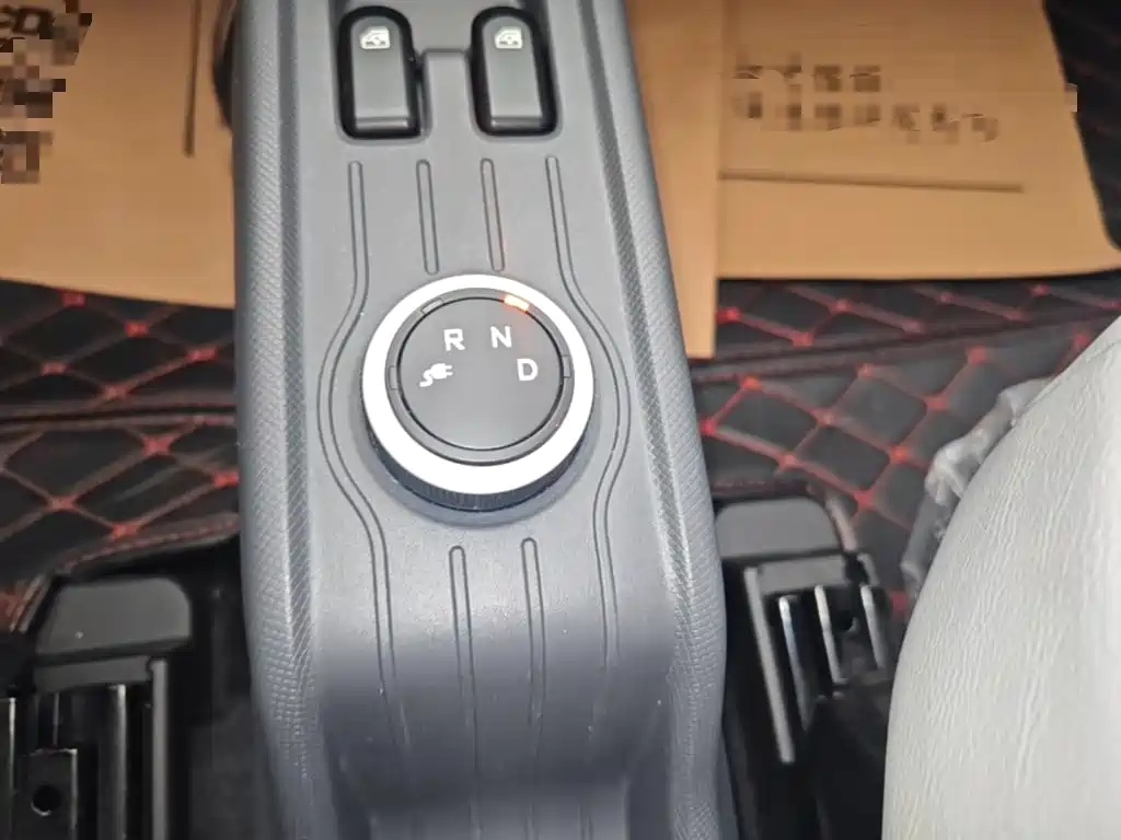 Wuling MINIEV — миниатюра 14