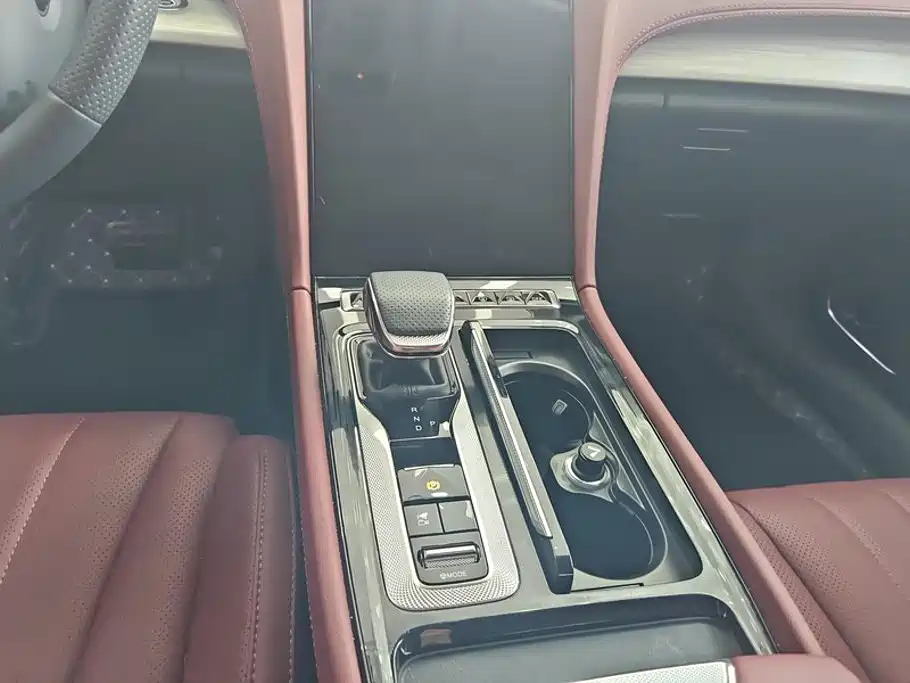 Hongqi Hongqi H5 PHEV — миниатюра 16
