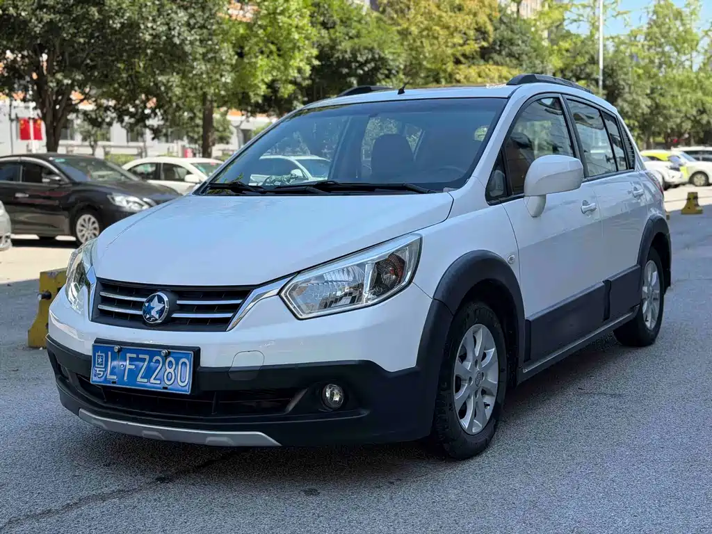 Venucia R50X