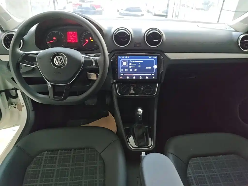Volkswagen Jetta — миниатюра 10