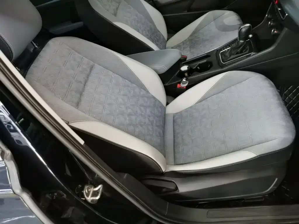 Volkswagen Lavida — миниатюра 25