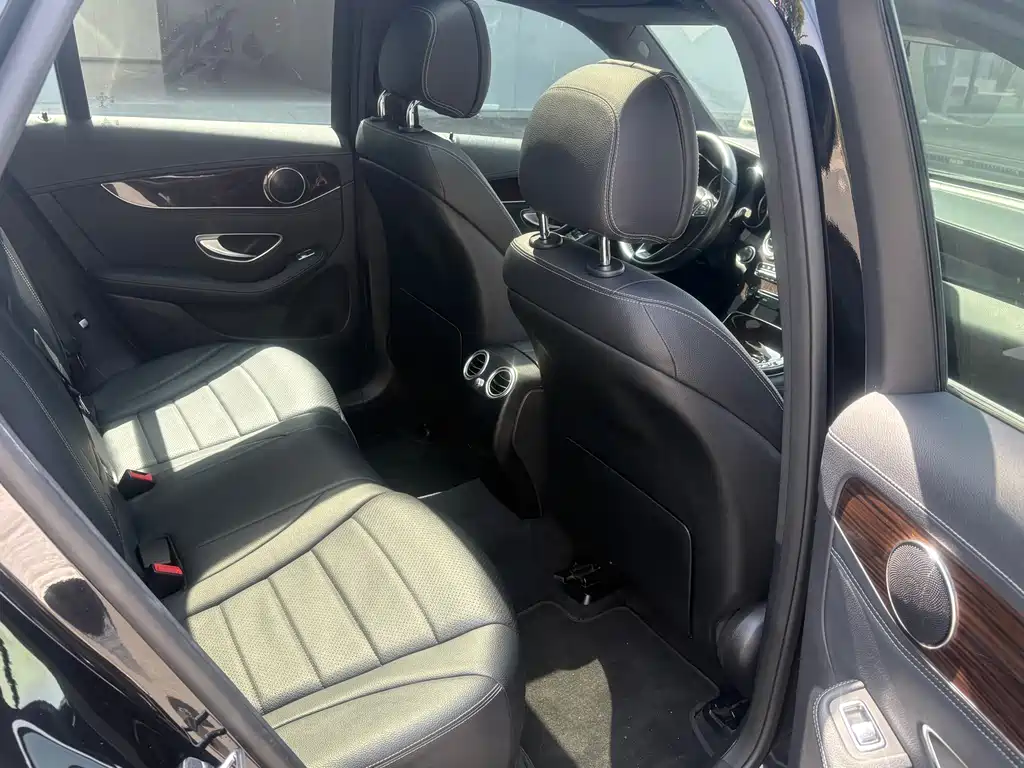 Mercedes-Benz GLC 2018 GLC 260 4MATIC