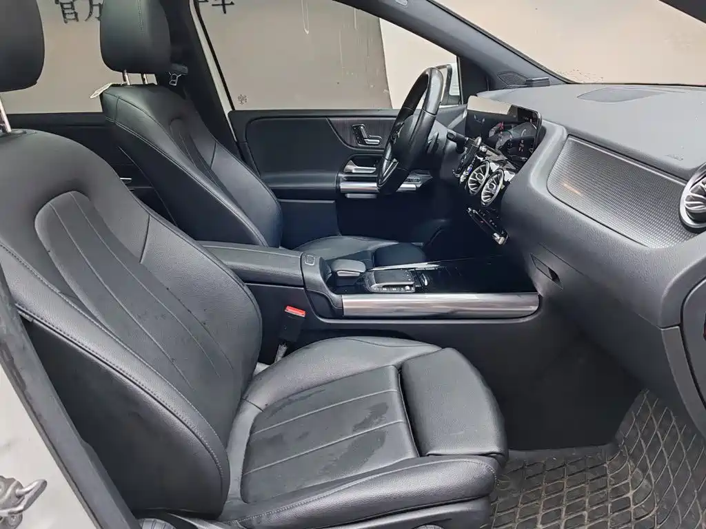Mercedes-Benz B-Class — миниатюра 11