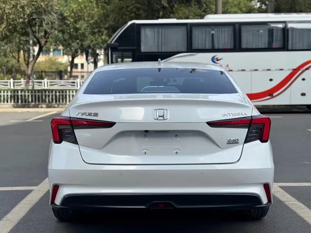 Honda Integra — миниатюра 11