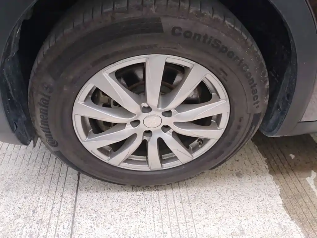 Maserati Levante — миниатюра 23