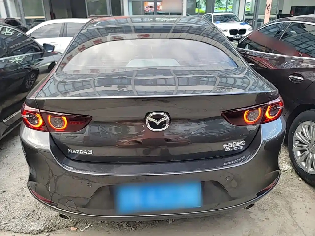 Mazda 3 Axela — миниатюра 6