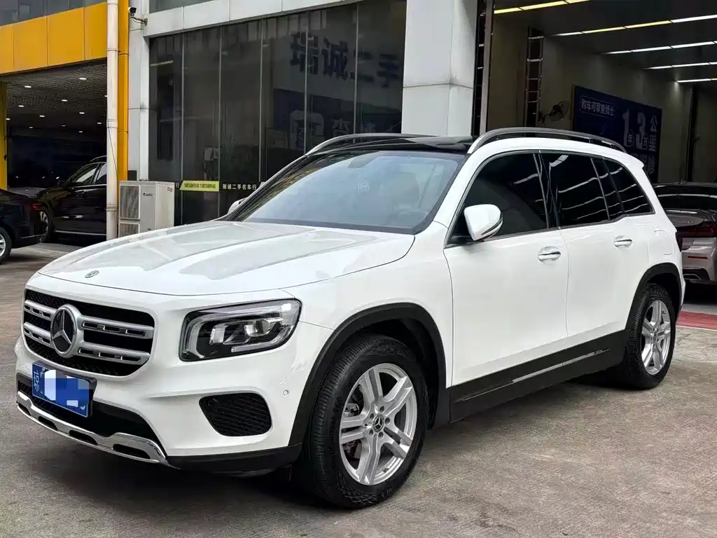 Mercedes-Benz GLB 2021