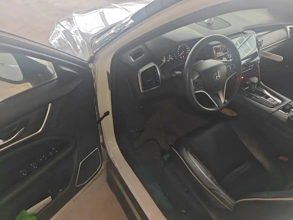 Honda UR-V — миниатюра 16