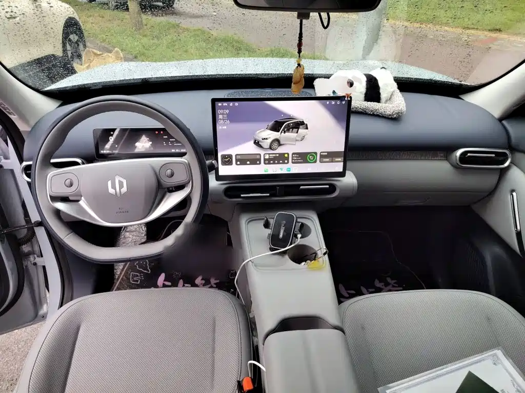 Leapmotor Leapmotor A10 — миниатюра 10