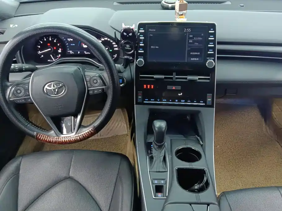 Toyota Avalon — миниатюра 12