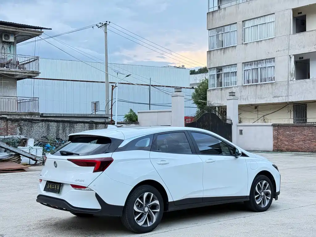 Buick Velite 6 — миниатюра 8