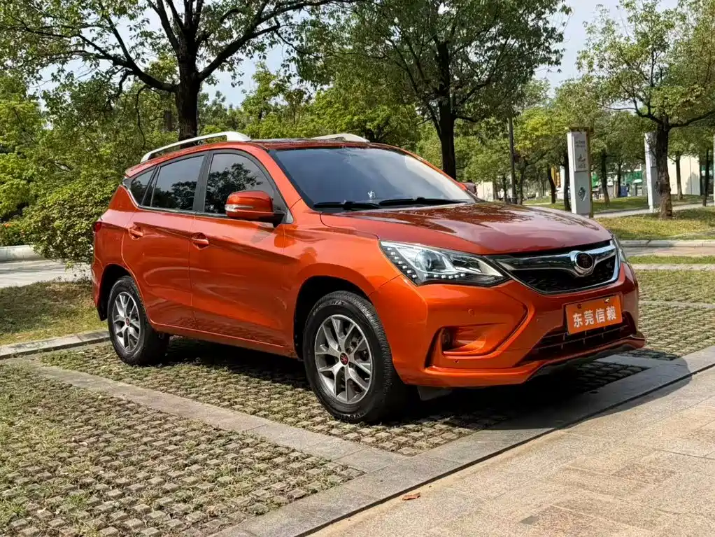 BYD Song — миниатюра 2