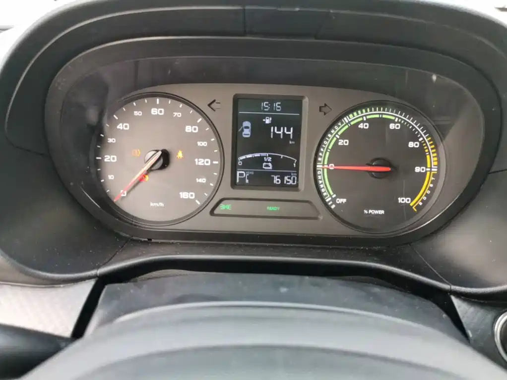 Roewe Clever — миниатюра 12