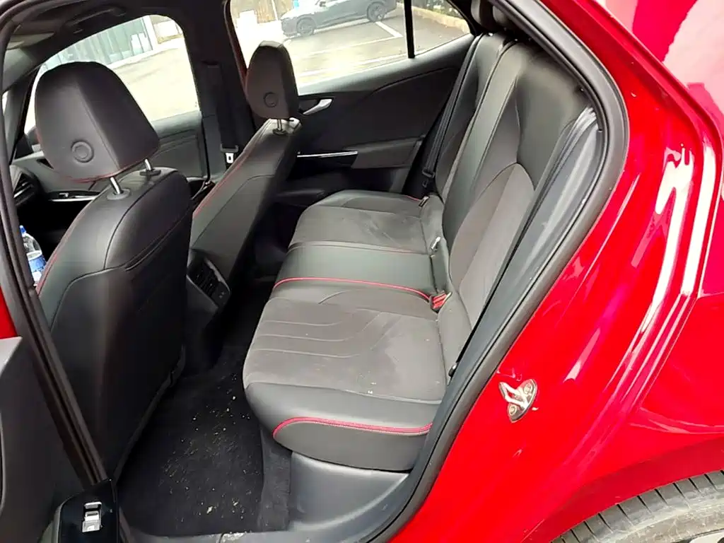 Volkswagen ID.3 — миниатюра 17