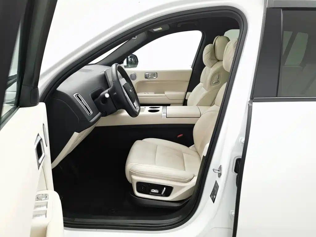 Li Auto Li L7 — миниатюра 10