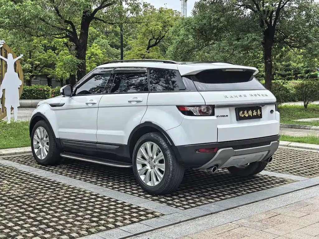 Land Rover Evoque — миниатюра 7