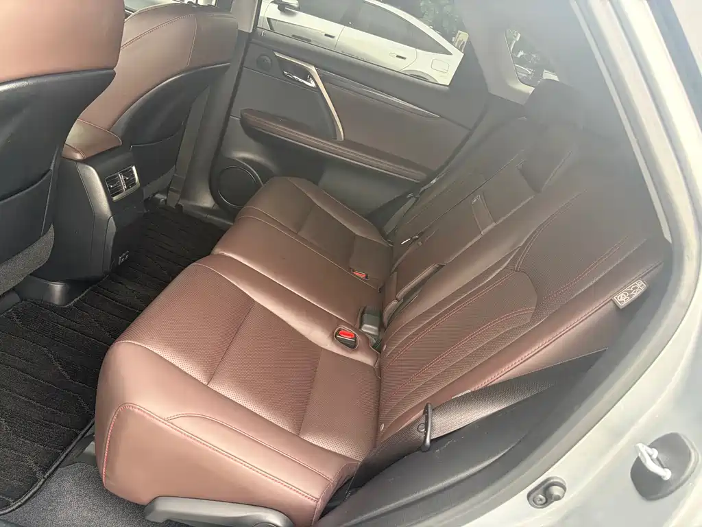 Lexus RX — миниатюра 6