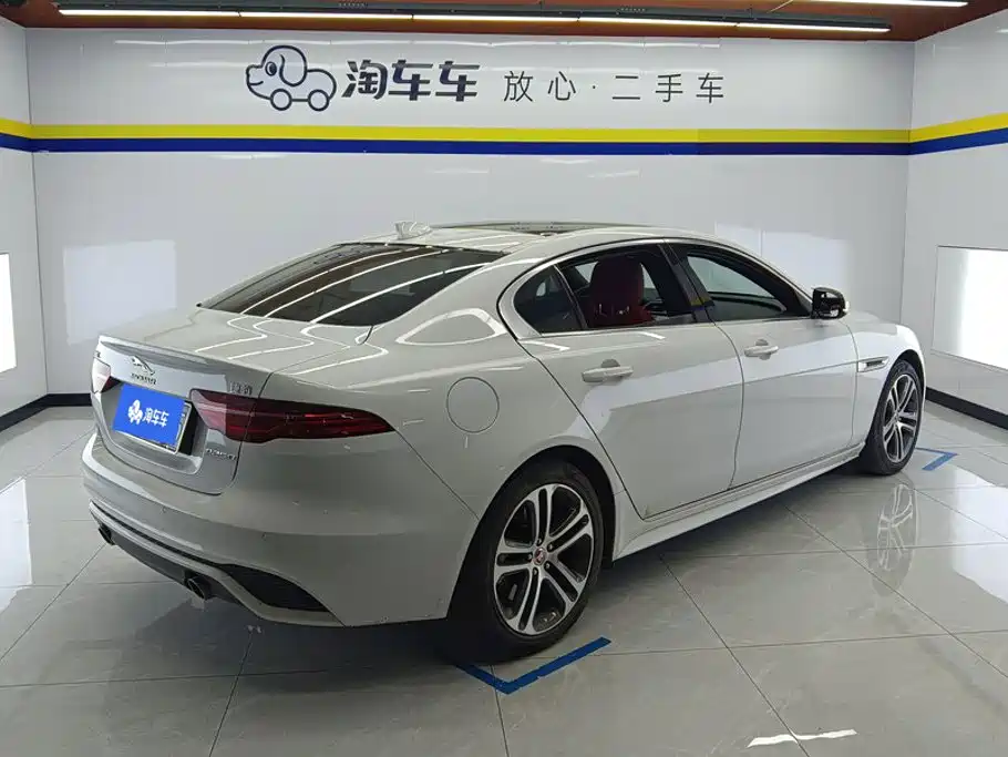 Jaguar XEL — миниатюра 3
