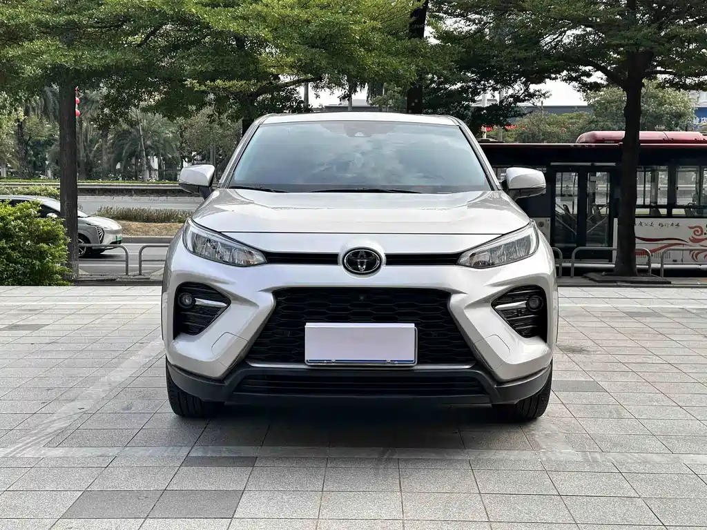 Toyota Wildlander — миниатюра 2