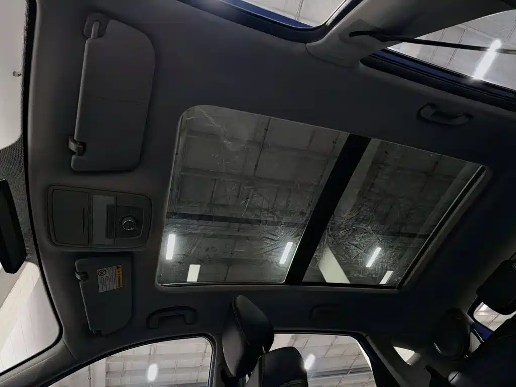 MG ZS — миниатюра 14