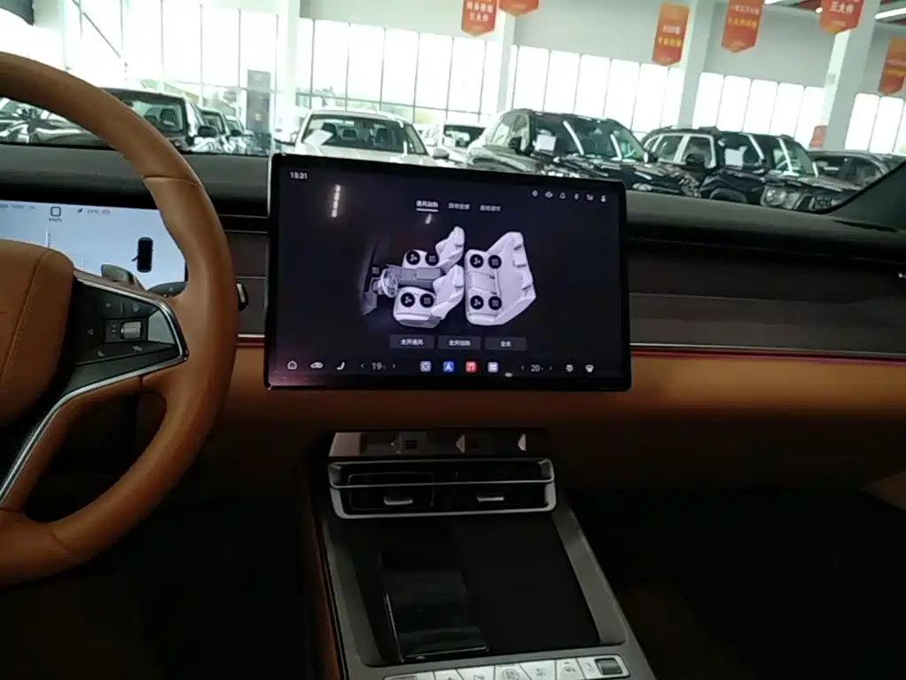 BYD Han L — миниатюра 13
