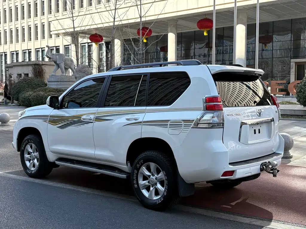 Toyota Land Cruiser Prado 2010 4.0L AT TX-L