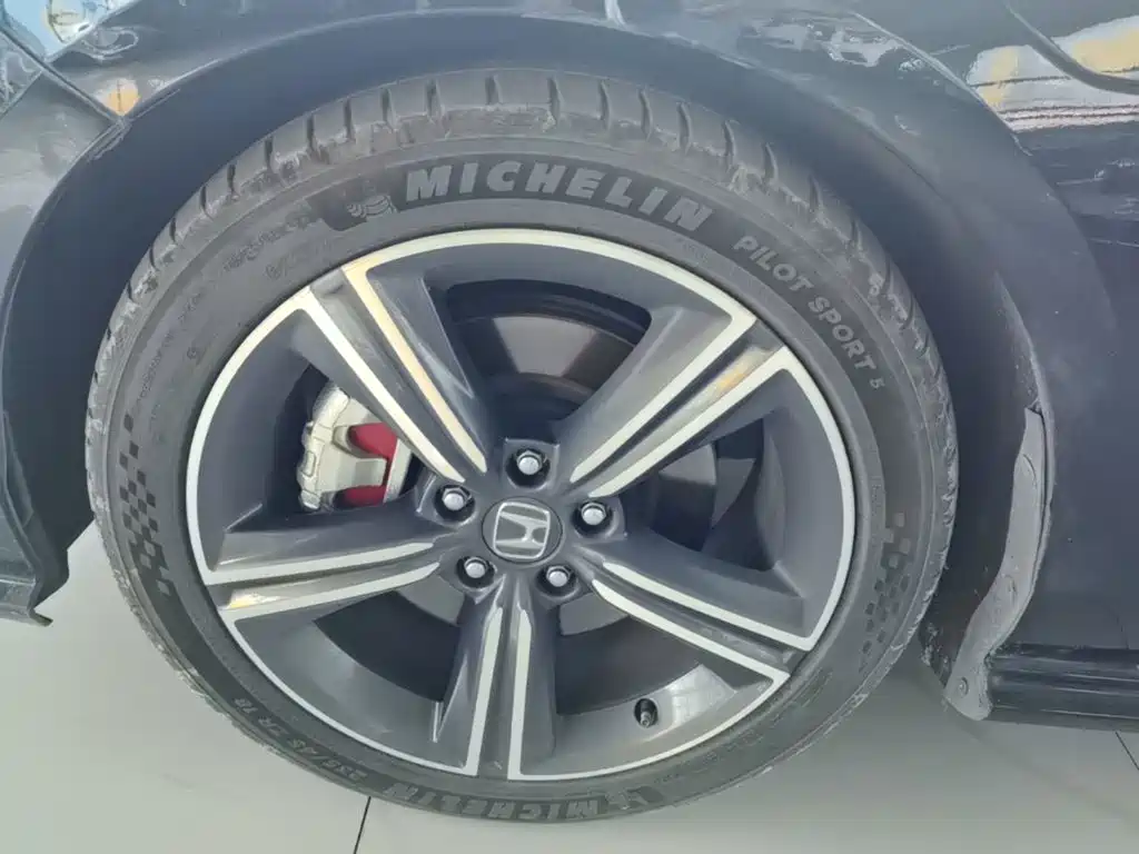 Honda Inspire PHEV — миниатюра 23