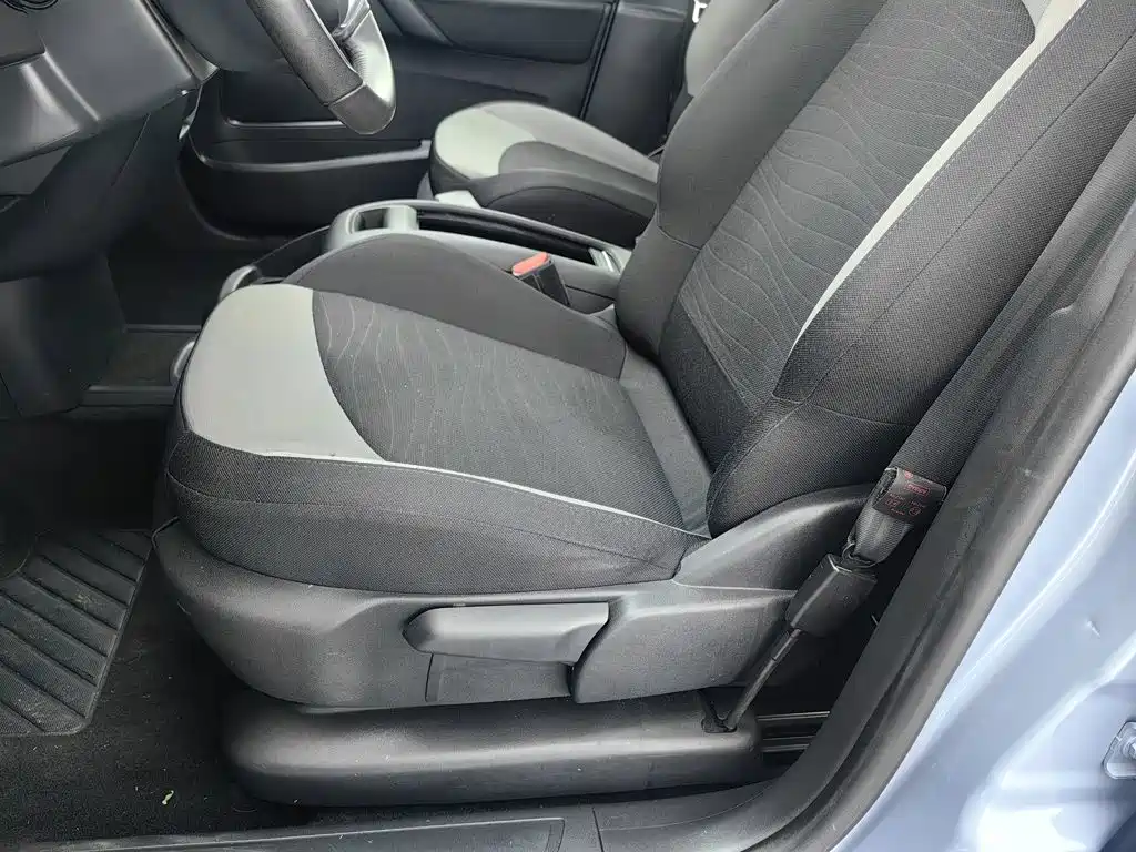 Citroen C4 Picasso — миниатюра 20