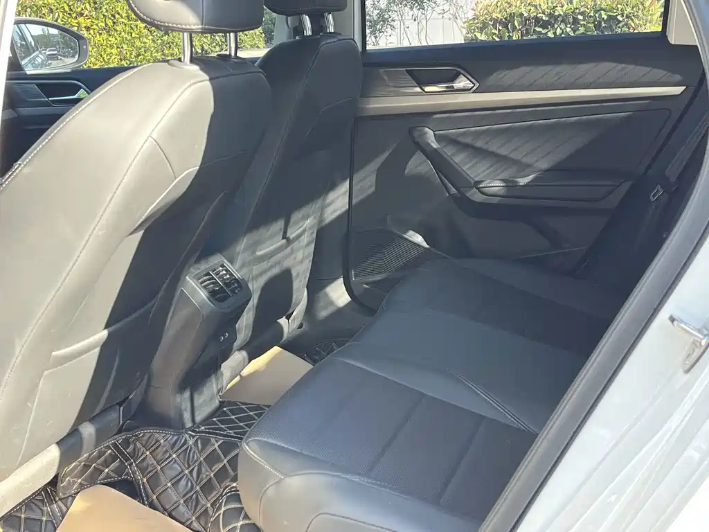 Volkswagen Lavida Pure Electric — миниатюра 18