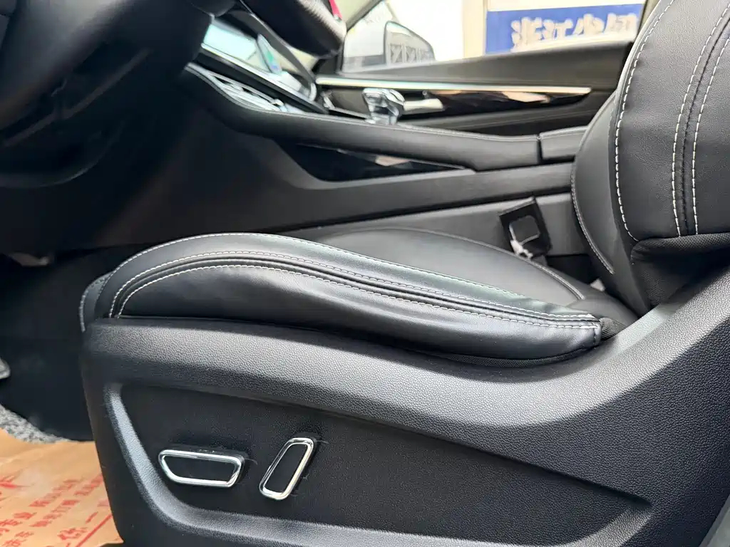 Changan CS85 COUPE — миниатюра 8