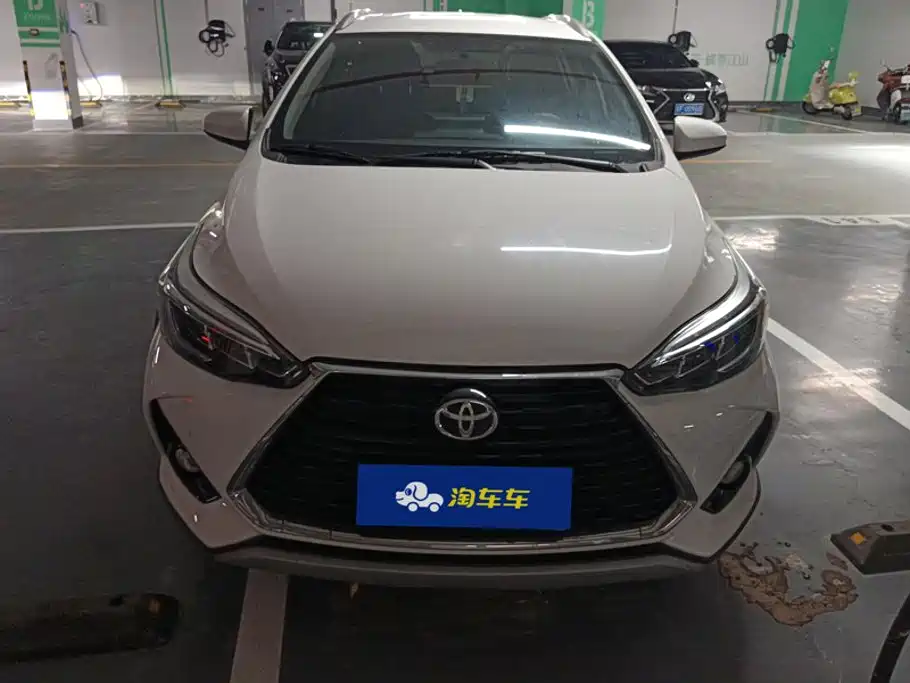 Toyota Yaris L — миниатюра 2