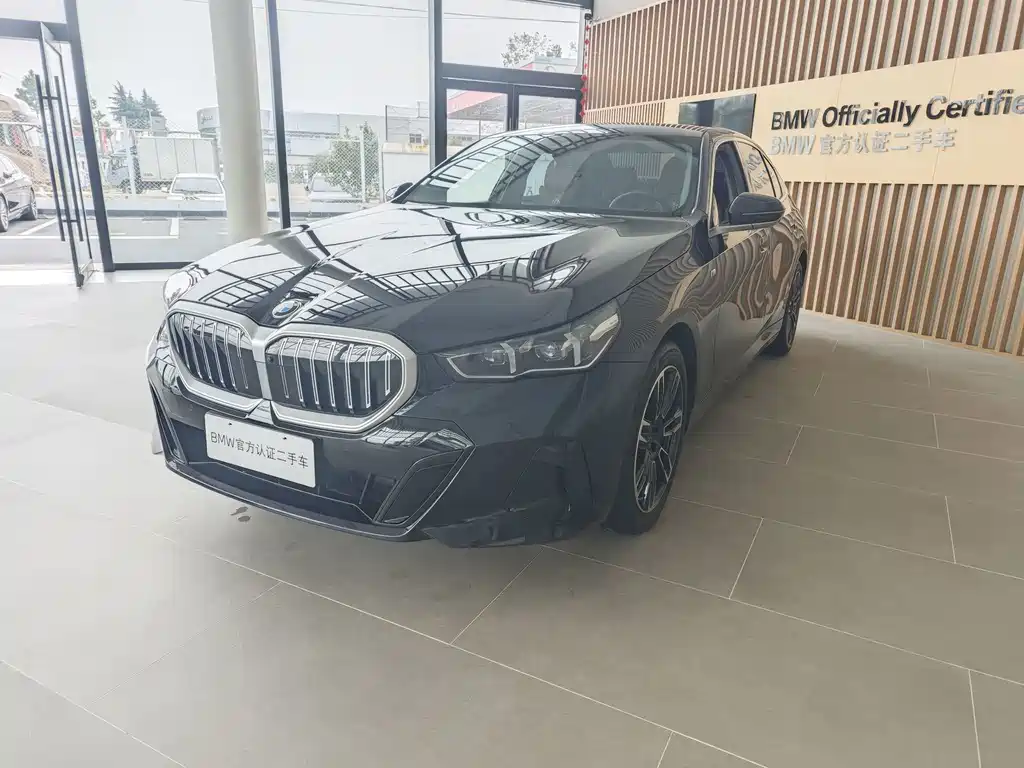 BMW 5 Series 5 2025 530Li Lead M Sport