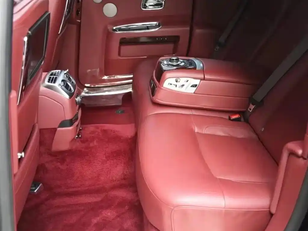 Rolls-Royce Ghost 2010 6.6T Standard