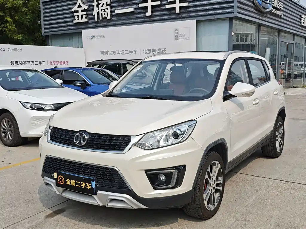 BAIC Senova X35